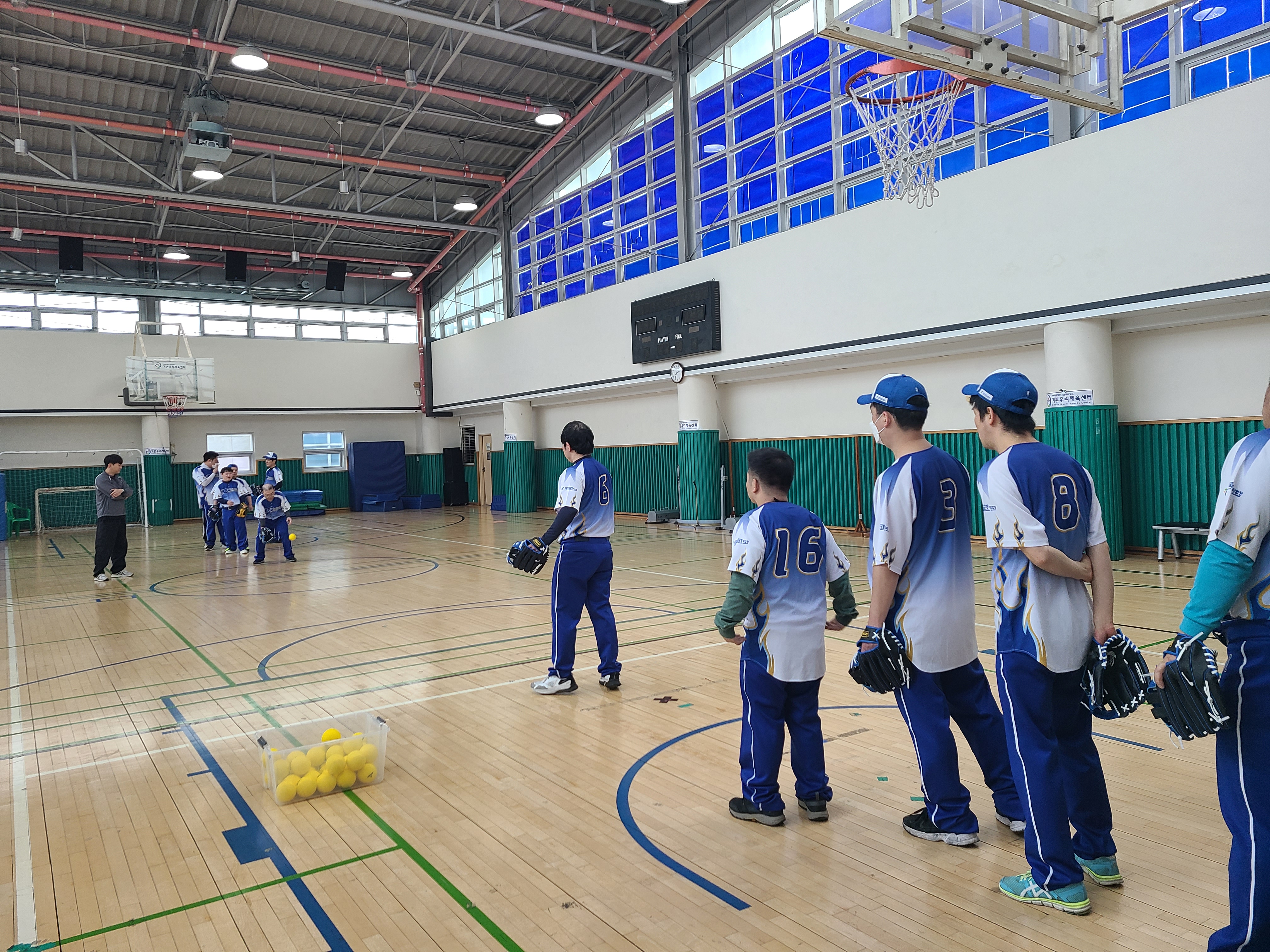 12월 12일 이용자 자치활동 티볼 스포츠단 프로그램