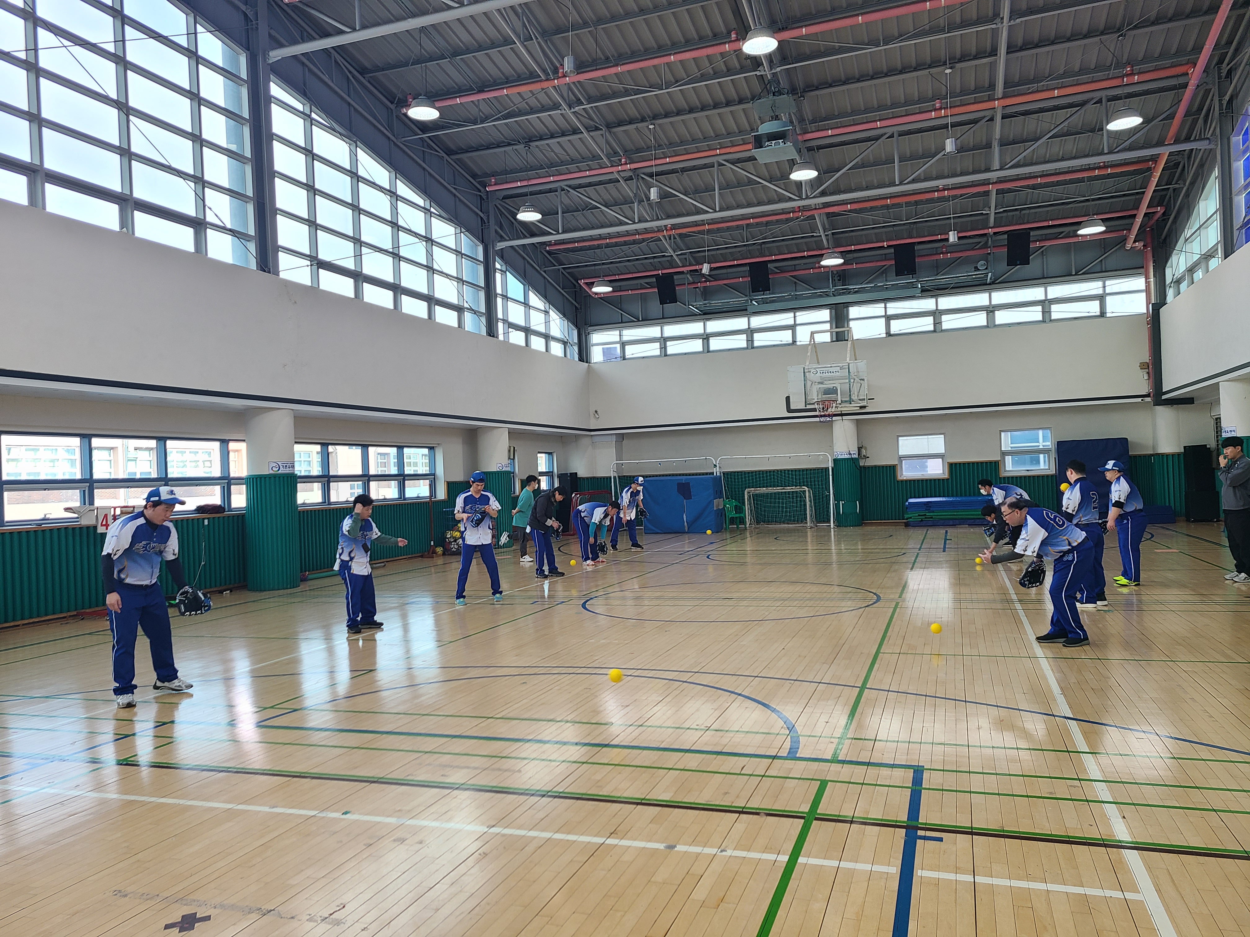 12월 12일 이용자 자치활동 티볼 스포츠단 프로그램