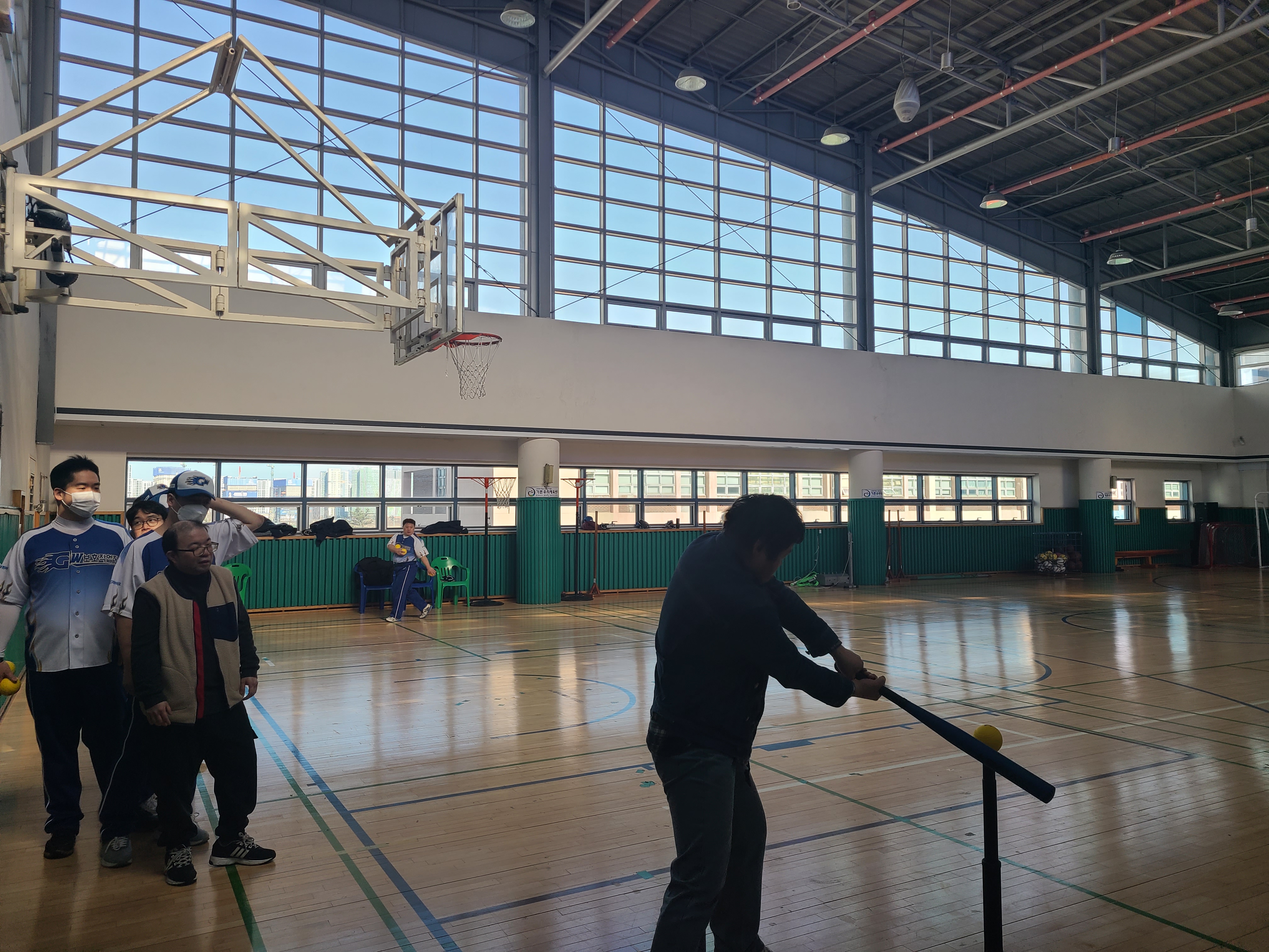 02월 13일 이용자 자치활동 티볼 스포츠 프로그램 활동